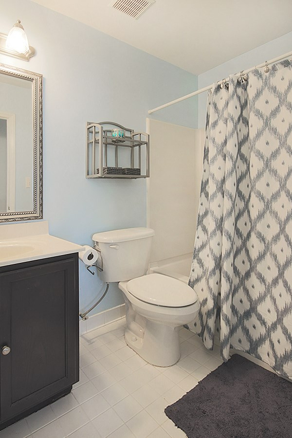 7 Pendleton Court Durham, NC 27713 - Photo 13 of 16 Bathroom