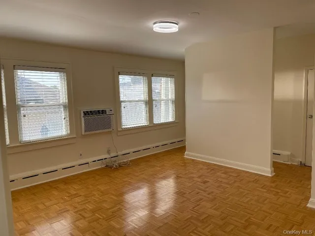 $4,000 | 75 Mohawk Avenue, East Atlantic Beach, NY 11561