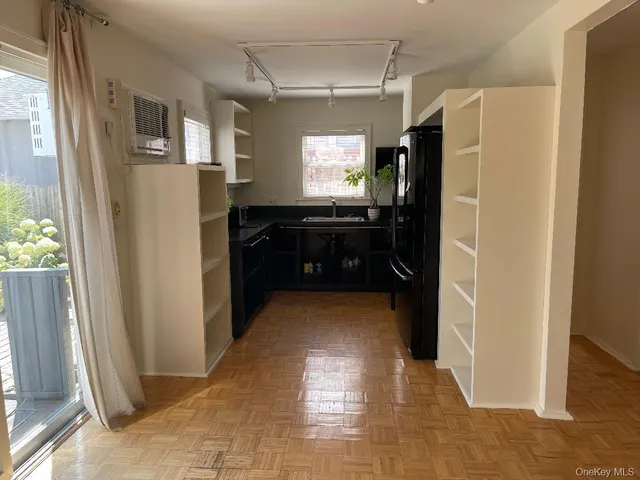 $4,000 | 75 Mohawk Avenue, East Atlantic Beach, NY 11561