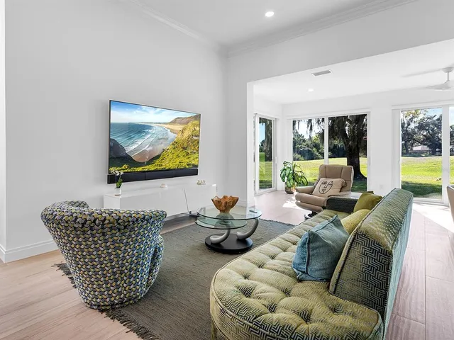 $5,800 | 4022 Penshurst Park, Sarasota, FL 34235