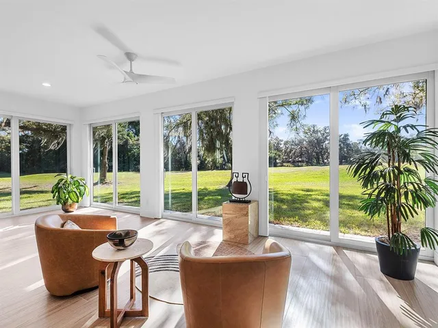 $5,800 | 4022 Penshurst Park, Sarasota, FL 34235