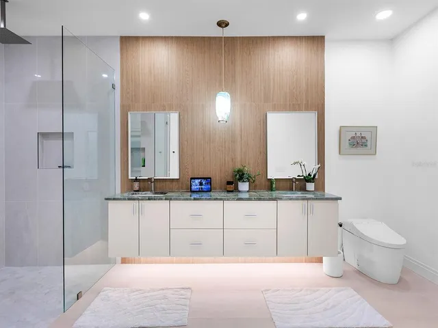 $5,800 | 4022 Penshurst Park, Sarasota, FL 34235