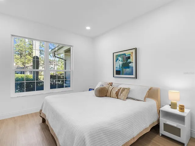 $5,800 | 4022 Penshurst Park, Sarasota, FL 34235