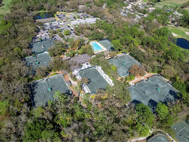 $5,800 | 4022 Penshurst Park, Sarasota, FL 34235