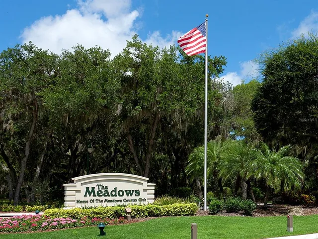 $5,800 | 4022 Penshurst Park, Sarasota, FL 34235