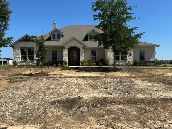 $607,200 | 410 Cobb Road, Leonard, TX 75452