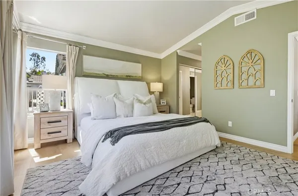 $1,499,900 | 15 Harveston, Mission Viejo, CA 92692