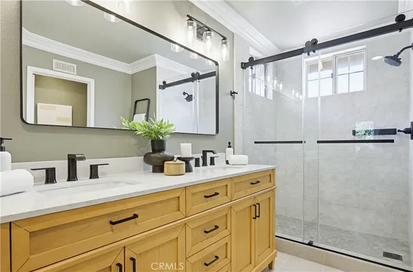 $1,499,900 | 15 Harveston, Mission Viejo, CA 92692