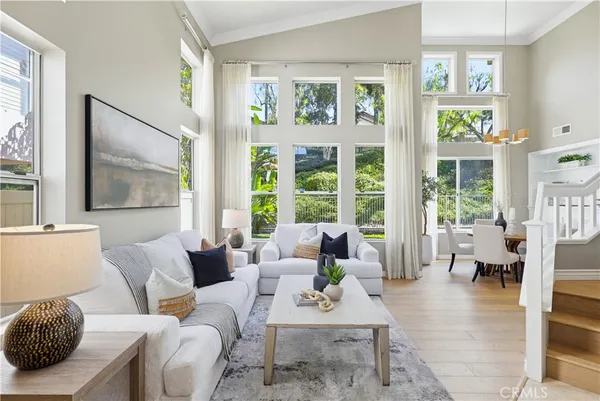$1,499,900 | 15 Harveston, Mission Viejo, CA 92692