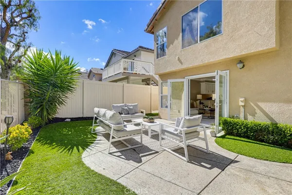 $1,499,900 | 15 Harveston, Mission Viejo, CA 92692