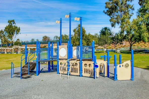 $1,499,900 | 15 Harveston, Mission Viejo, CA 92692