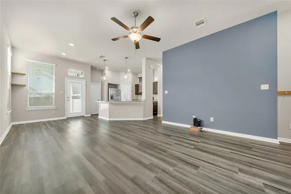 $2,000 | 2005 Theresa Drive, Bryan, TX 77807