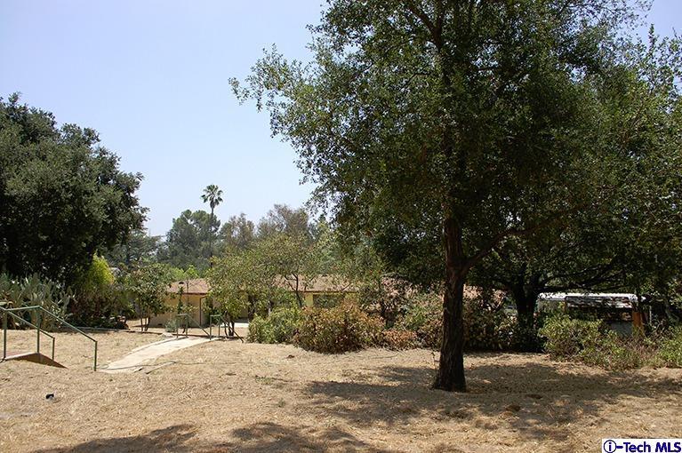 2091 Crescent Drive Altadena, CA 91001 - Photo 14 of 22 Additional Photo