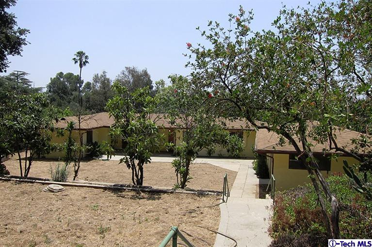 2091 Crescent Drive Altadena, CA 91001 - Photo 15 of 22 Additional Photo