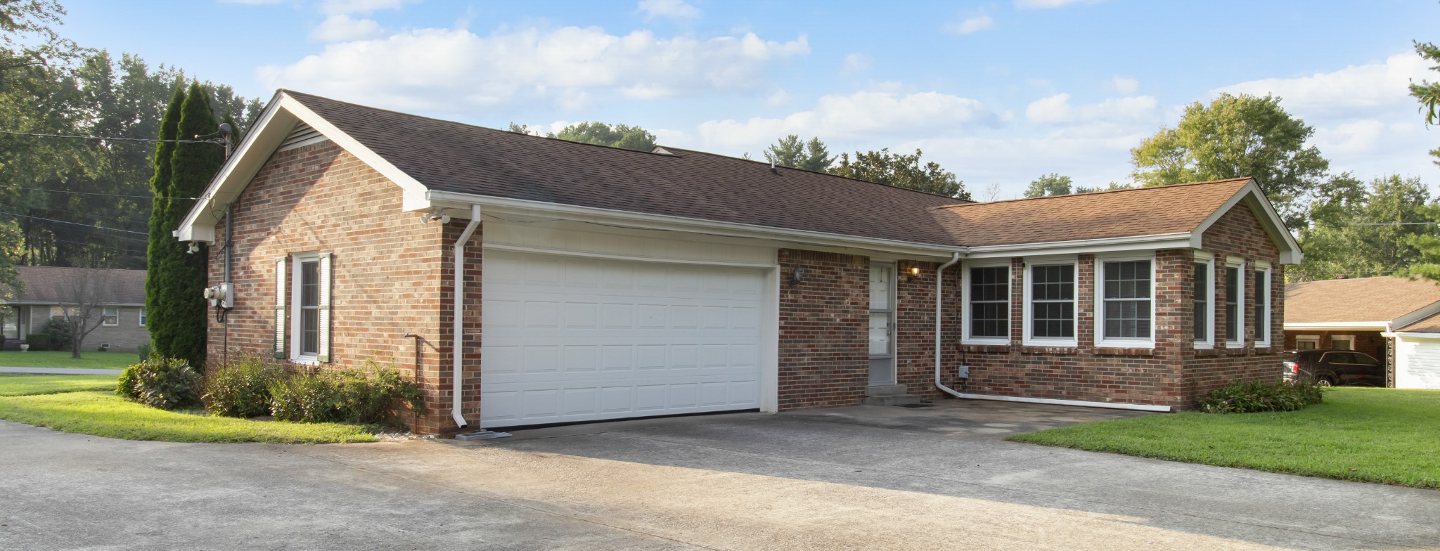 307 Revere Road Clarksville, TN 37043 - Photo 33 of 38 front view of a house with a yard