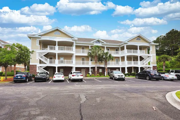 $224,900 | 6203 Catalina Drive, Unit 1813, North Myrtle Beach, SC 29582