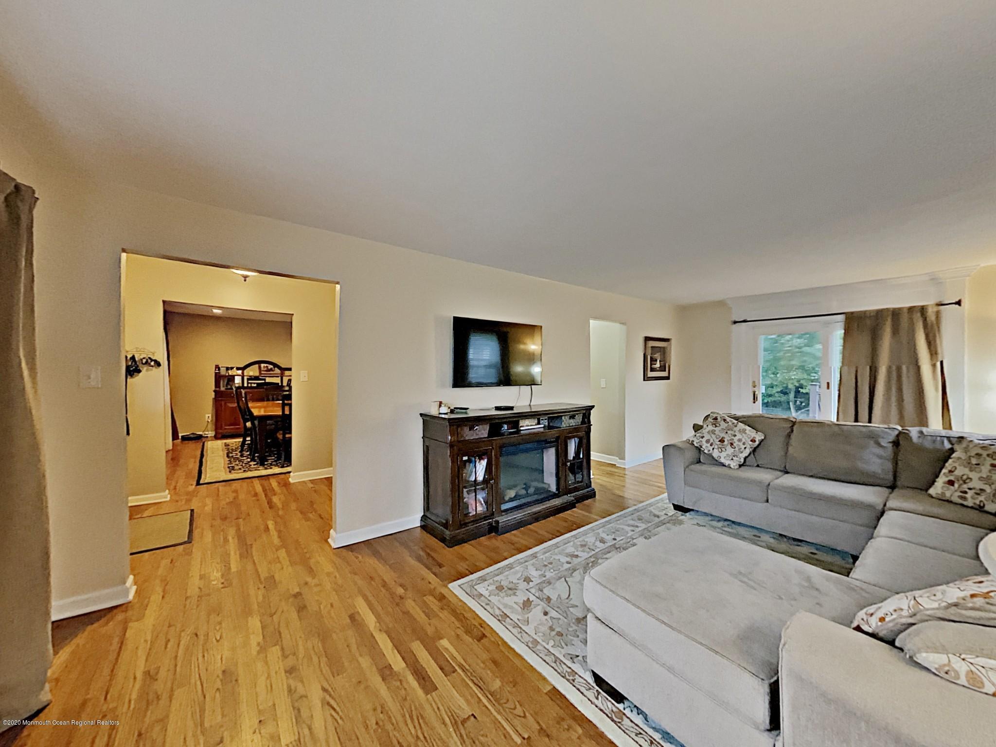 25 Fordham Road Jackson, NJ 08527 - Photo 13 of 37 7_Image_yqWhAPciEA - Copy