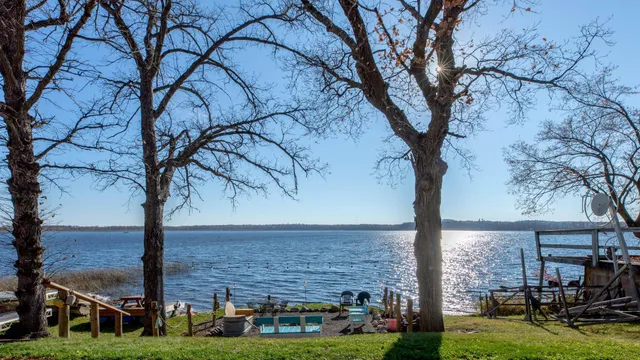 $489,900 | 27686 Little Whitefish Road, Garrison, MN 56450