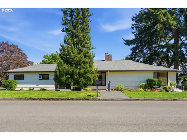 $550,000 | 2010 Northeast Adams Street, Camas, WA 98607