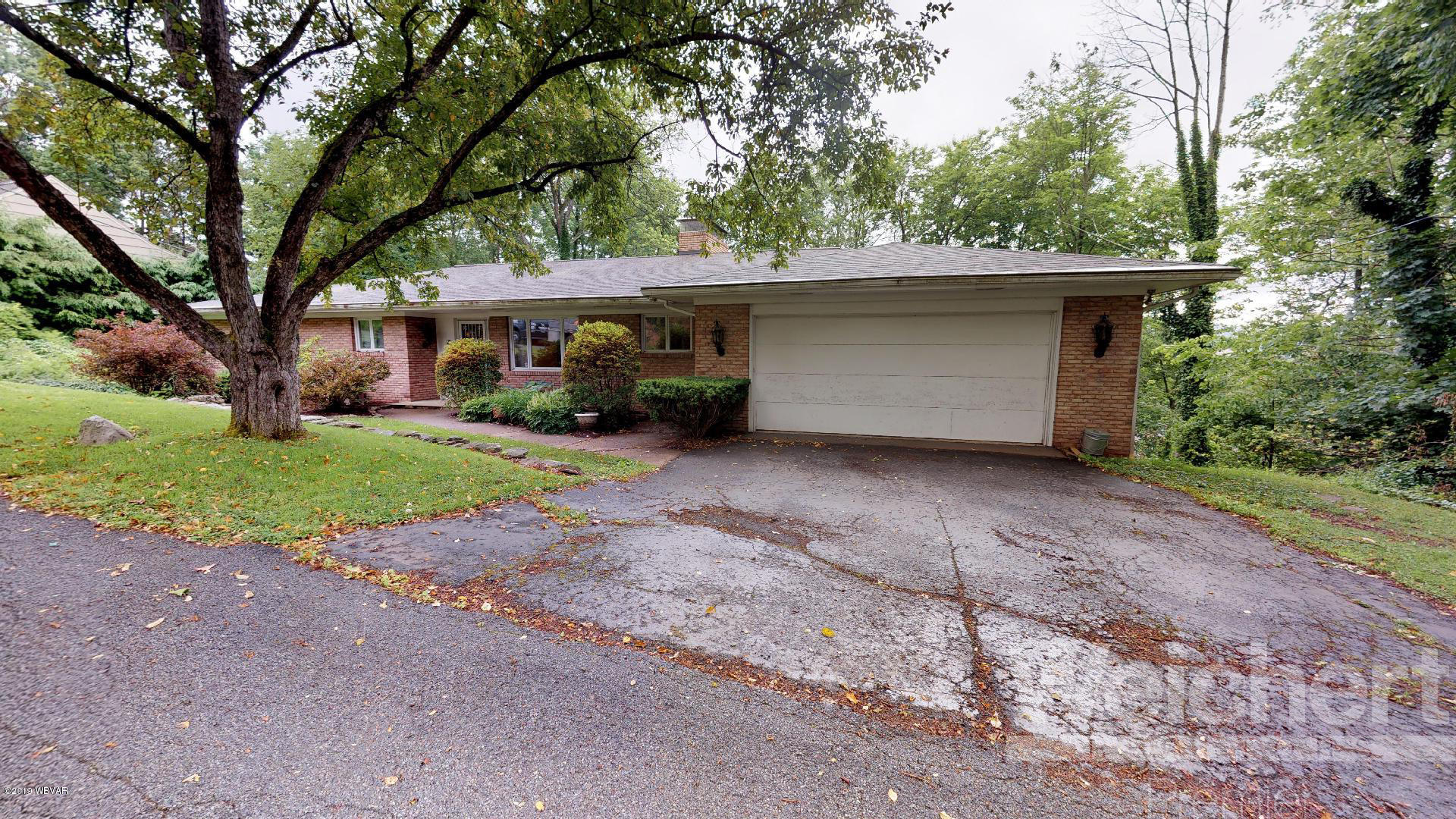 44 Grandview Road Williamsport, PA 17701 - Photo 2 of 50 Attached 2 car garage