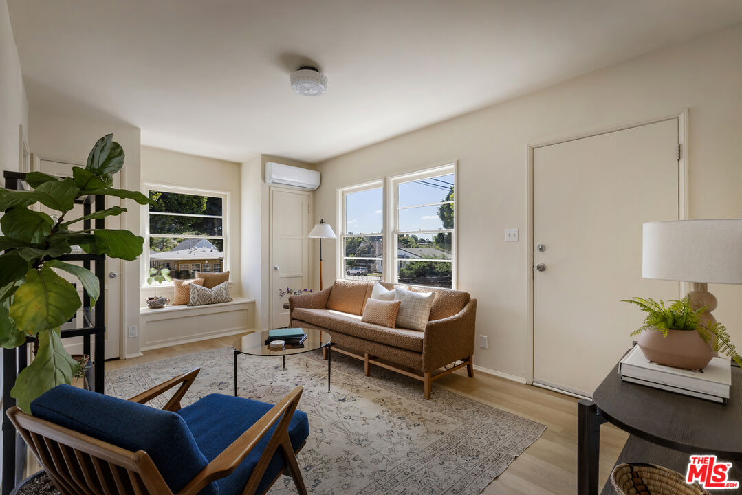 4355 Verdugo Road Los Angeles, CA 90065 - Photo 5 of 33