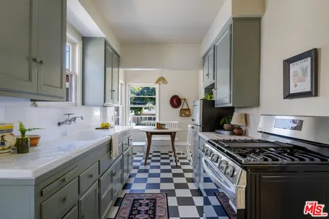 $895,000 | 4355 Verdugo Road, Los Angeles, CA 90065