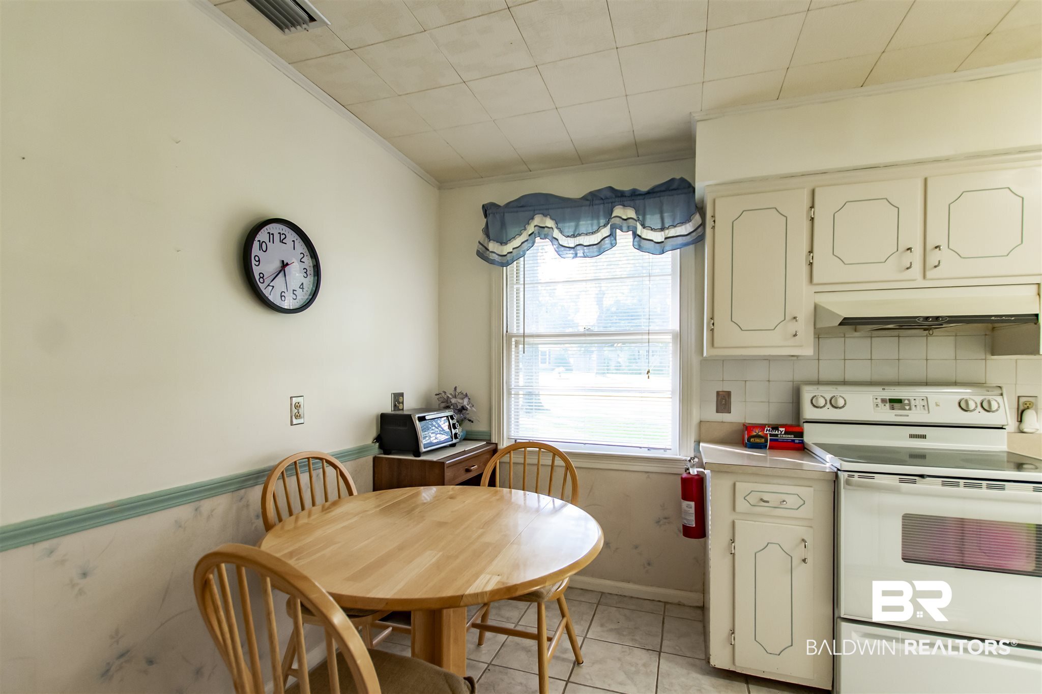 400 Thornton Place Mobile, AL 36609 - Photo 14 of 34