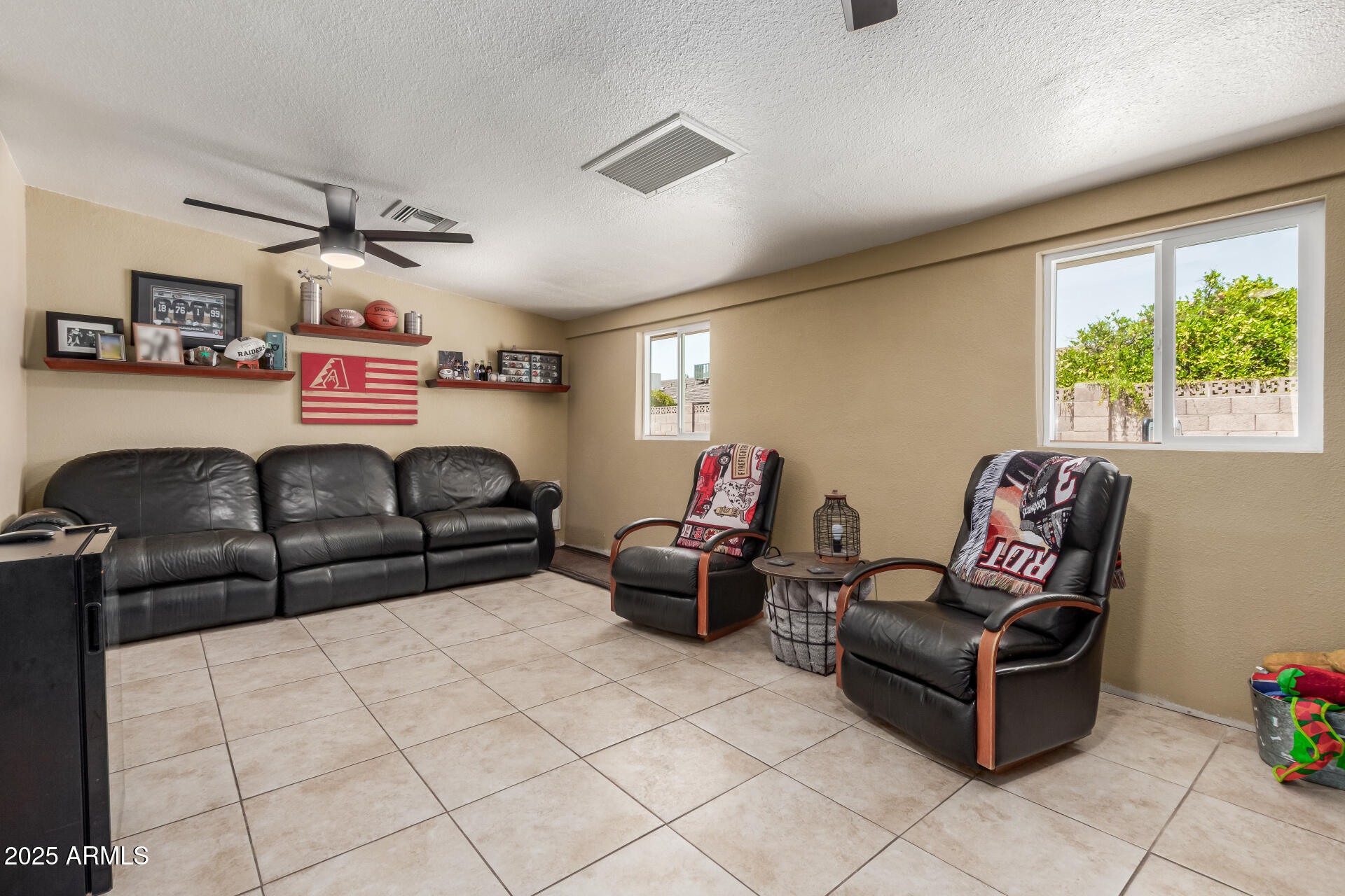 2112 East Decatur Street Mesa, AZ 85213 - Photo 4 of 22 11 Decatur