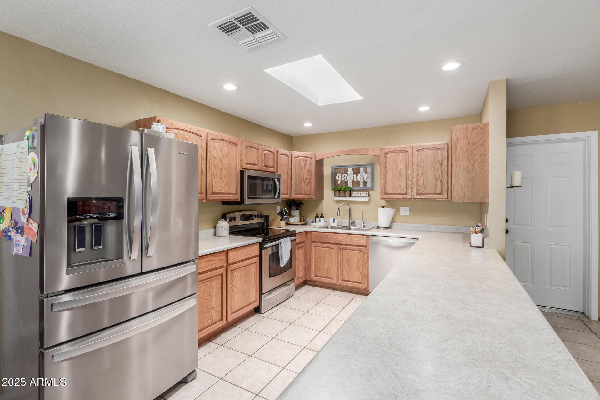 2112 East Decatur Street Mesa, AZ 85213 - Photo 6 of 22 14 Decatur