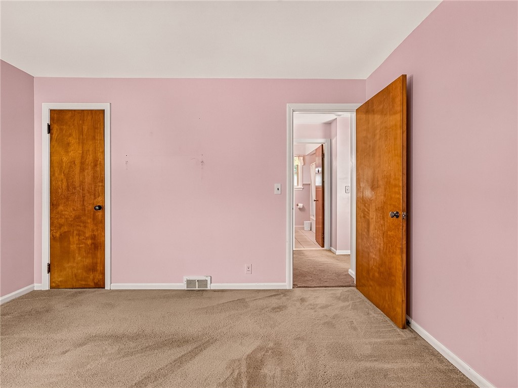 30 Rumson Road Greece, NY 14612 - Photo 17 of 36 Gallery Image 17
