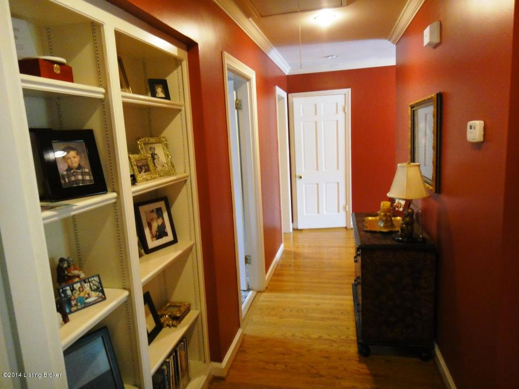 505 Brandon Road Louisville, KY 40207 - Photo 27 of 40 5
