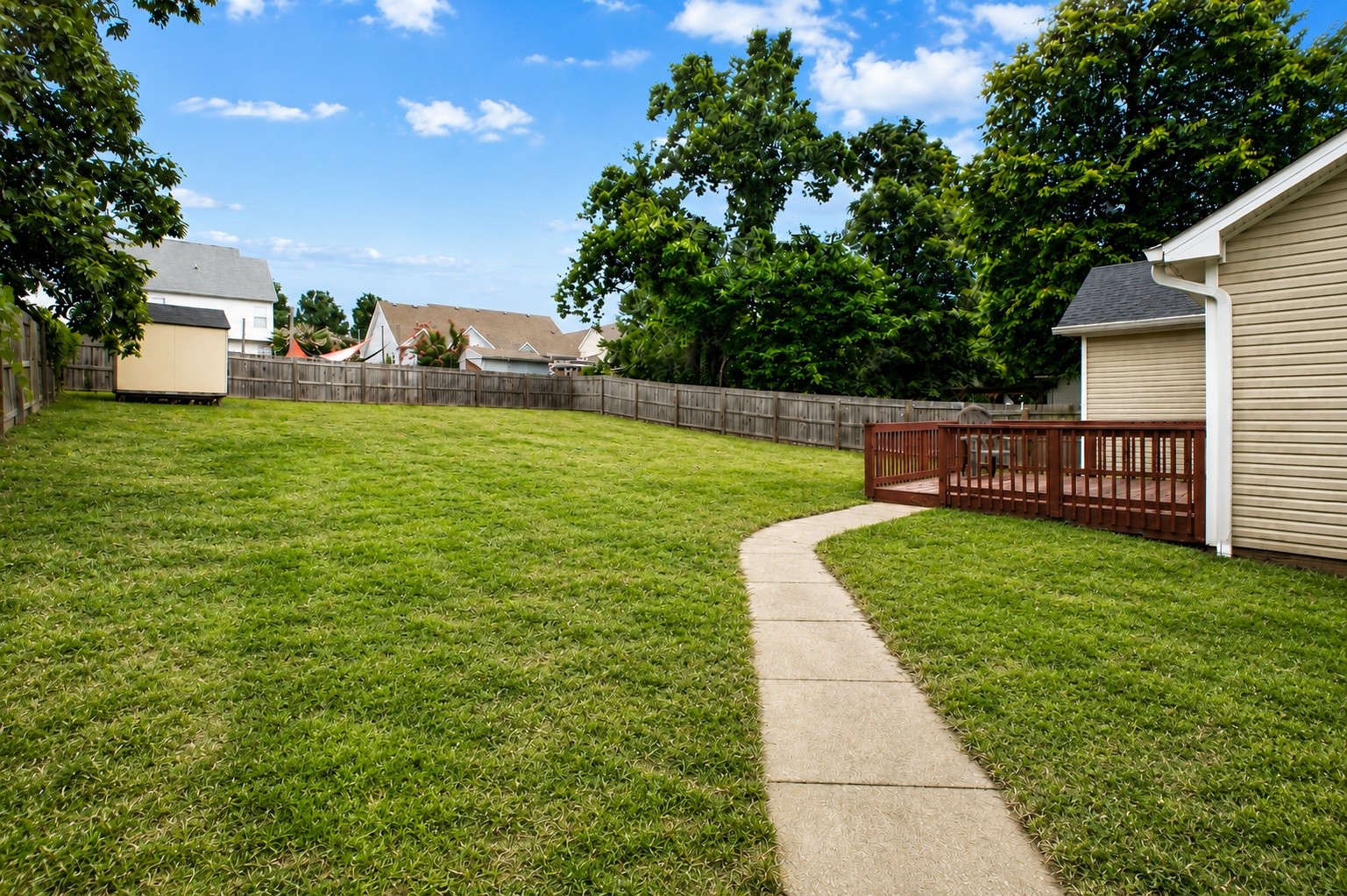 1721 Hazelwood Road Clarksville, TN 37042 - Photo 24 of 25