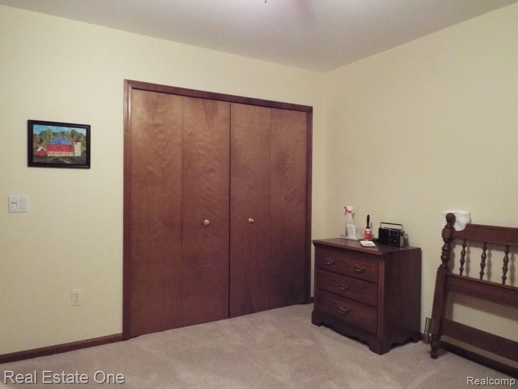 23089 Farmington Road Farmington, MI 48336 - Photo 29 of 38 bed 2 view 2.JPG