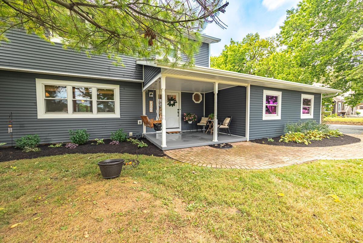 2099 White Road Grove City, OH 43123 - Photo 3 of 51 2099 White Rd - 03