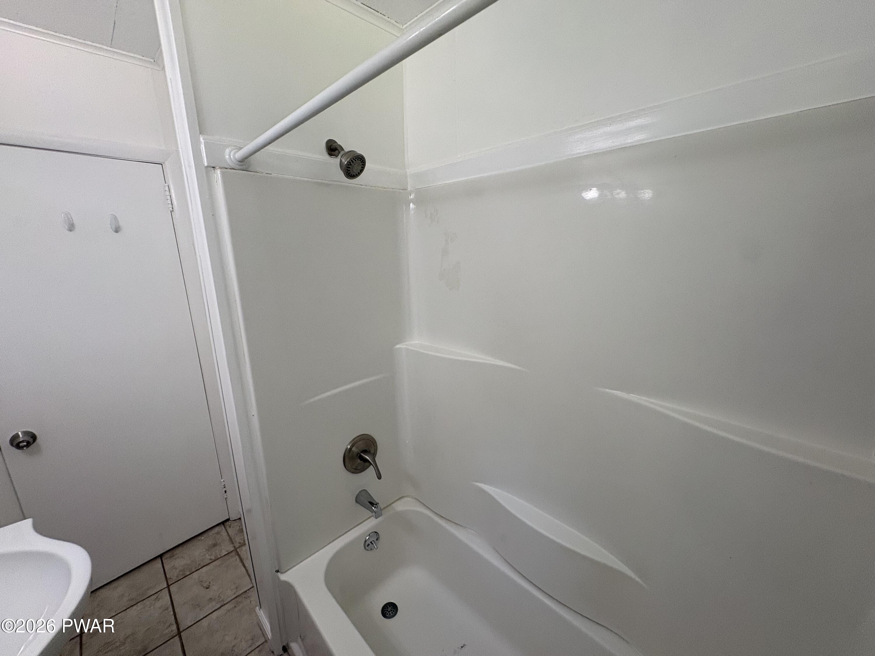 198 Shiny Mountain Road Greentown, PA 18426 - Photo 12 of 17