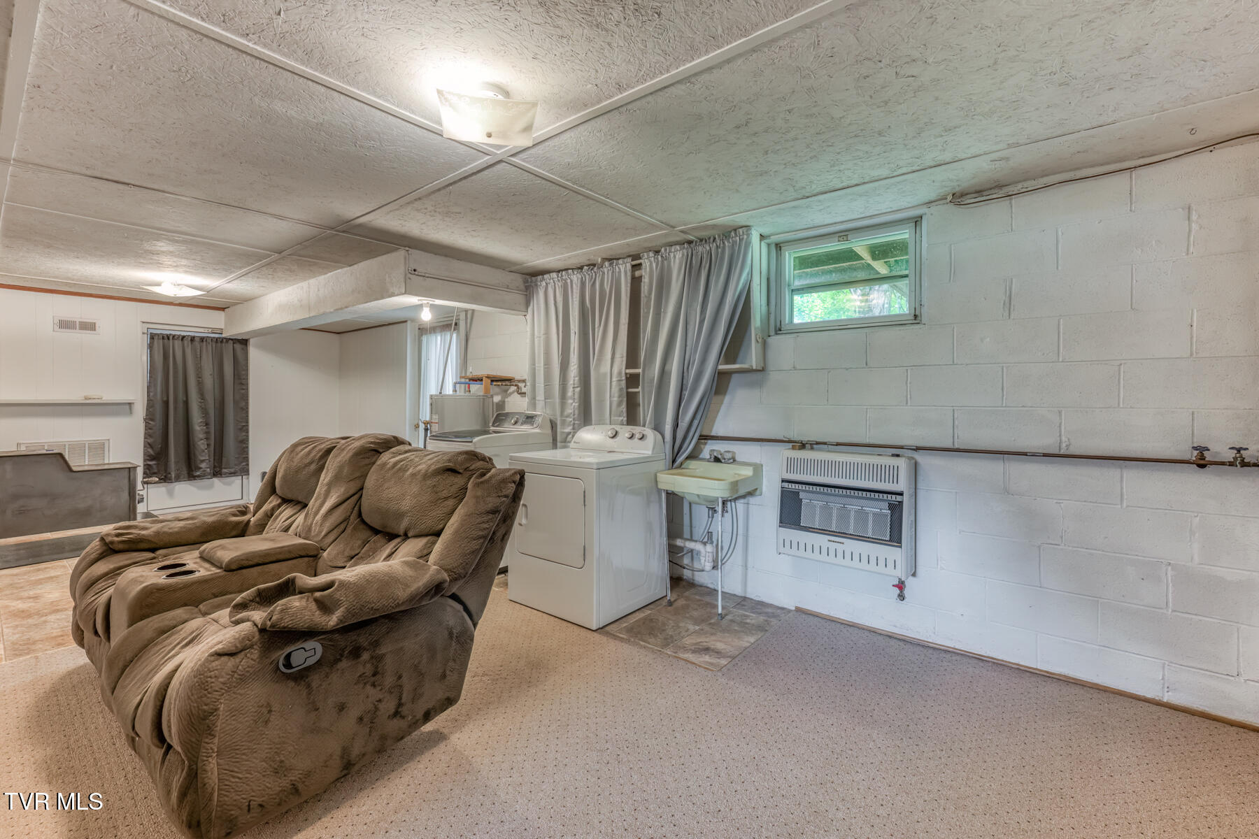 153 Adams Road Mountain City, TN 37683 - Photo 36 of 73 153 Adams Rd-36