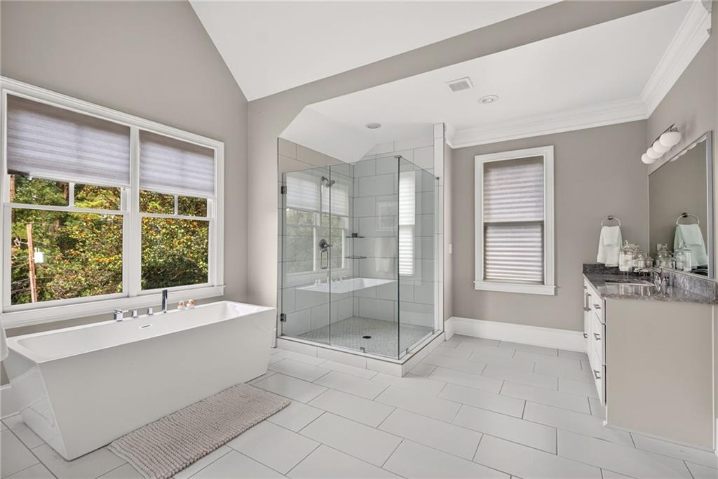 2364 Drew Valley Road Northeast Atlanta, GA 30319 - Photo 24 of 37