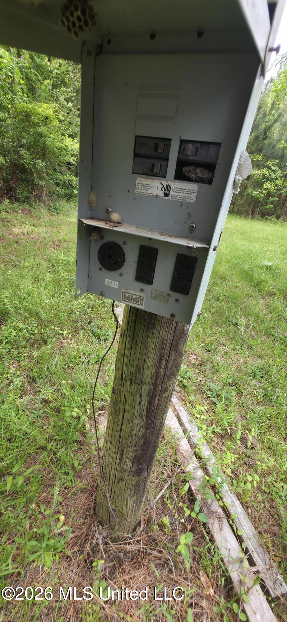 2014 Coldwater Church Road Meadville, MS 39653 - Photo 18 of 23 rv hookup Electric