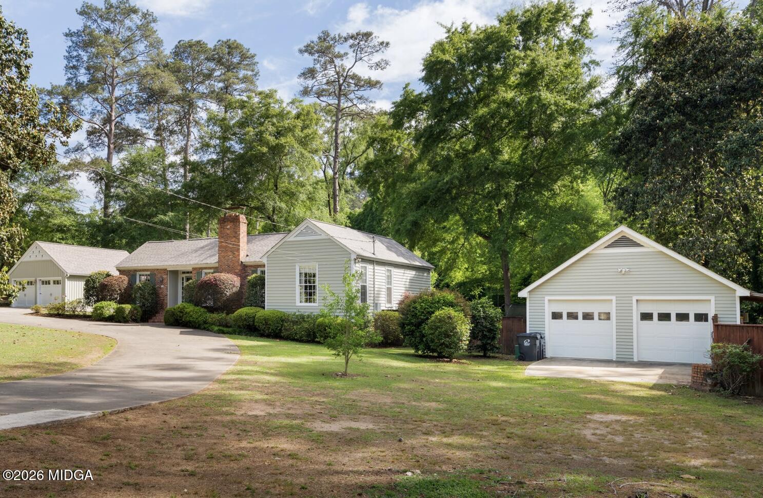 2520 Rockbridge Road Macon, GA 31204 - Photo 5 of 63 Additional Garage