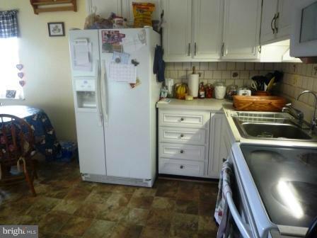 2219 Coon Club Road Westminster, MD 21157 - Photo 1 of 17 Kitchen