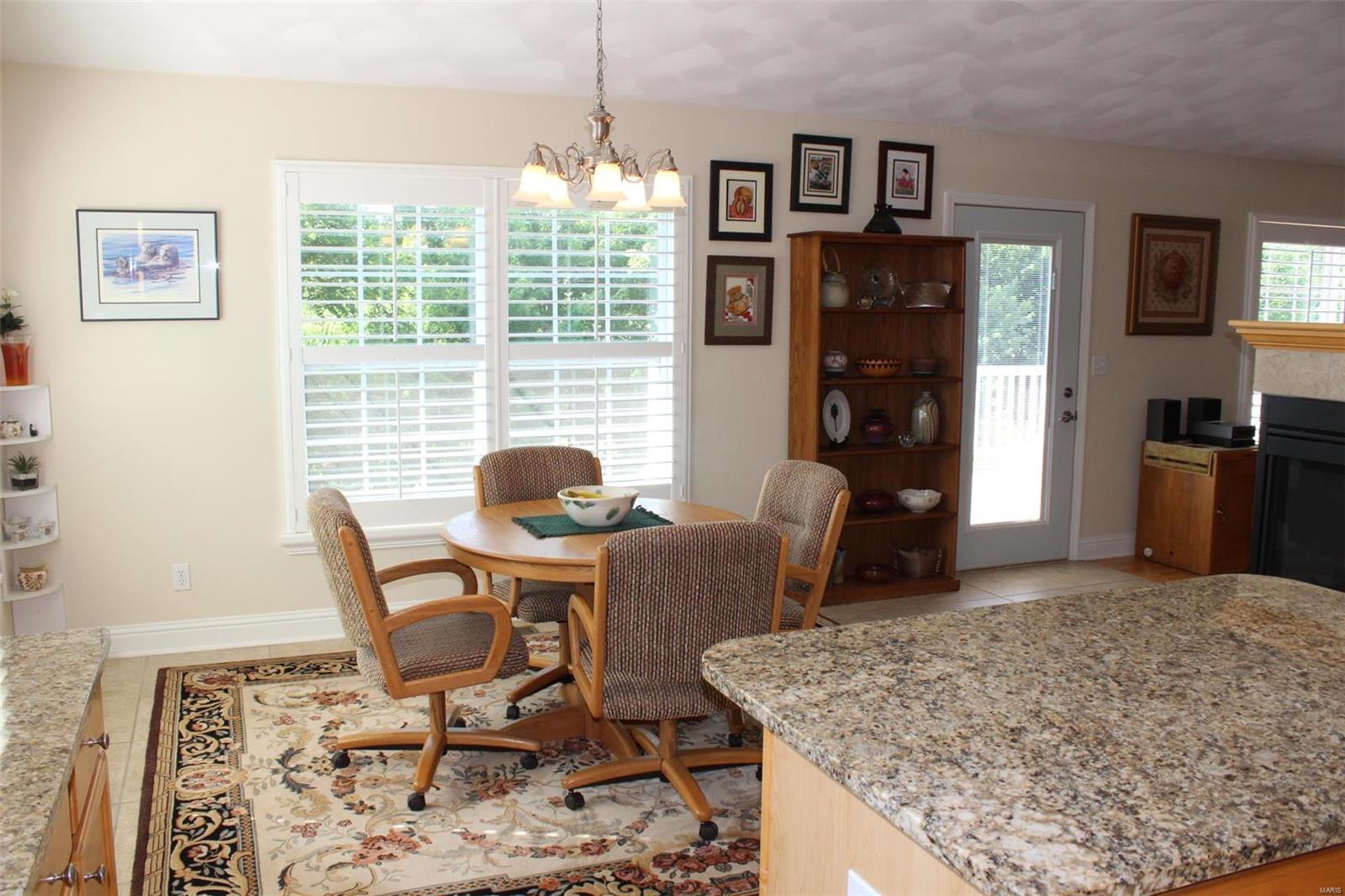 154 Gall Road Columbia, IL 62236 - Photo 14 of 60 Gallery Image 14