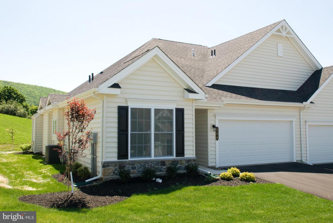 418 Founders Way, Unit 148 Lititz, PA 17543 - Photo 1 of 17 Gallery Image 1
