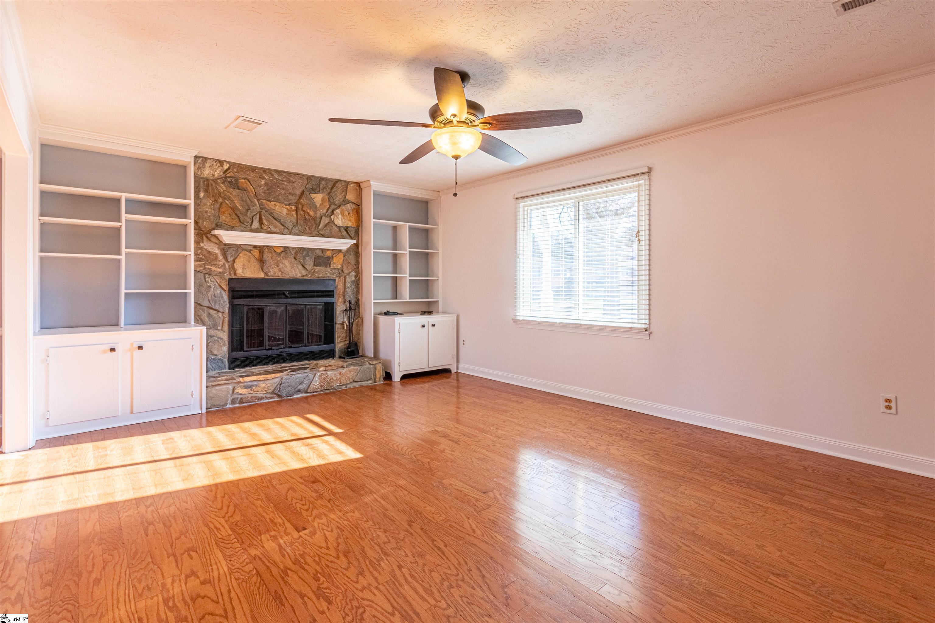 2 Brooks Road Mauldin, SC 29662 - Photo 4 of 22