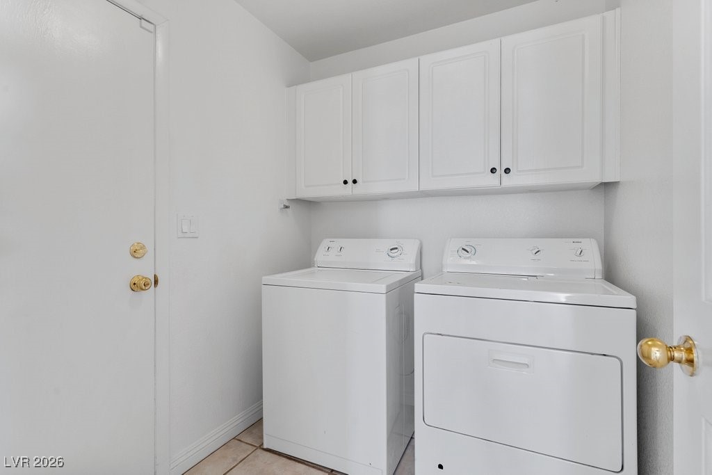 215 Camelback Ridge Avenue Henderson, NV 89012 - Photo 14 of 32