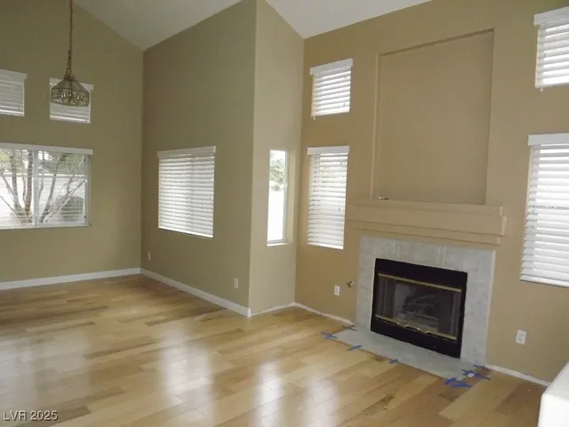 $2,395 | 215 Camelback Ridge Avenue, Henderson, NV 89012