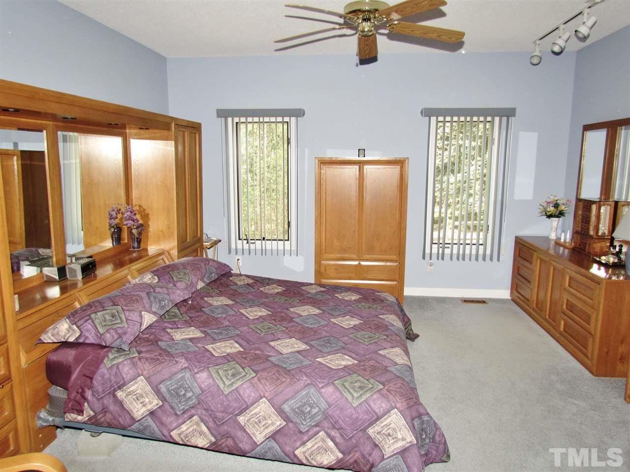 1245 Hillingdon Way Raleigh, NC 27614 - Photo 11 of 25 Gallery Image 11