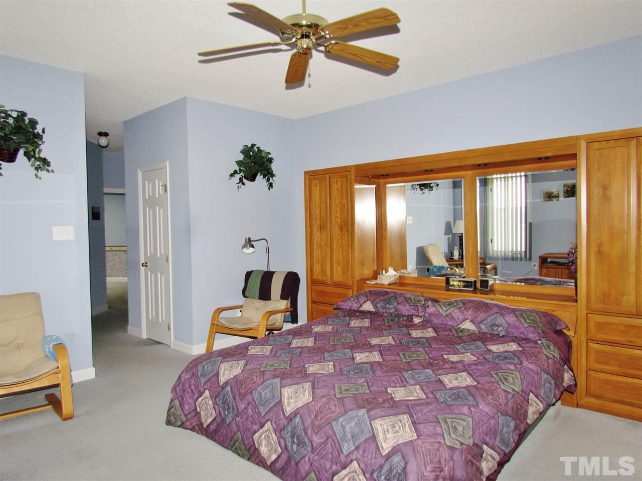 1245 Hillingdon Way Raleigh, NC 27614 - Photo 13 of 25 Gallery Image 13