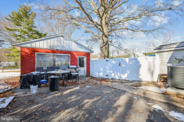 $355,000 | 5916 North Main Street, Rock Hall, MD 21661