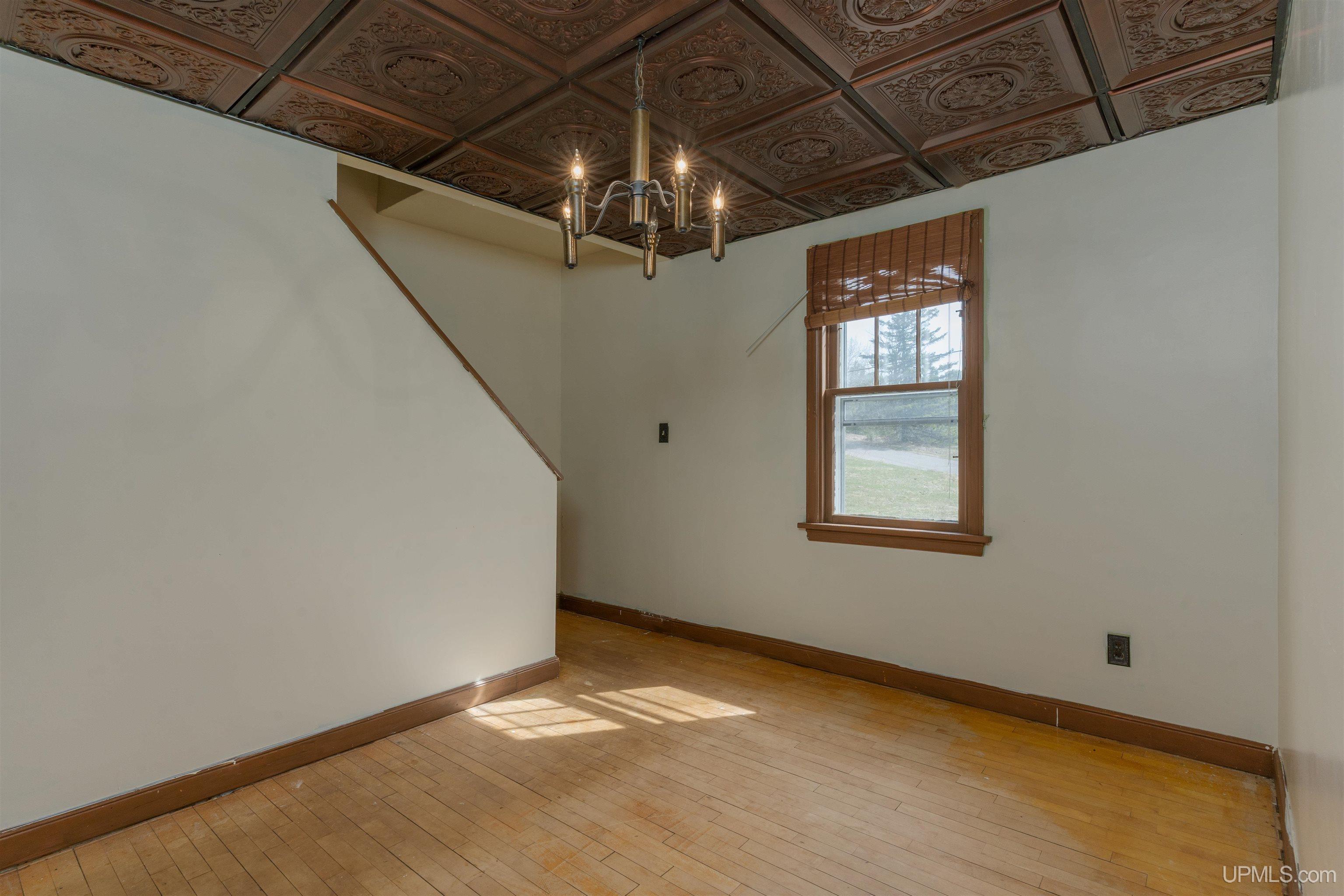 645 East Hunter Road Iron River, MI 49935 - Photo 16 of 37
