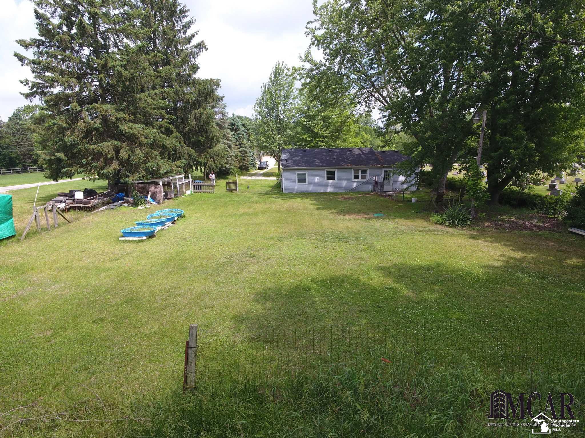 2621 West Erie Road Temperance, MI 48182 - Photo 21 of 21